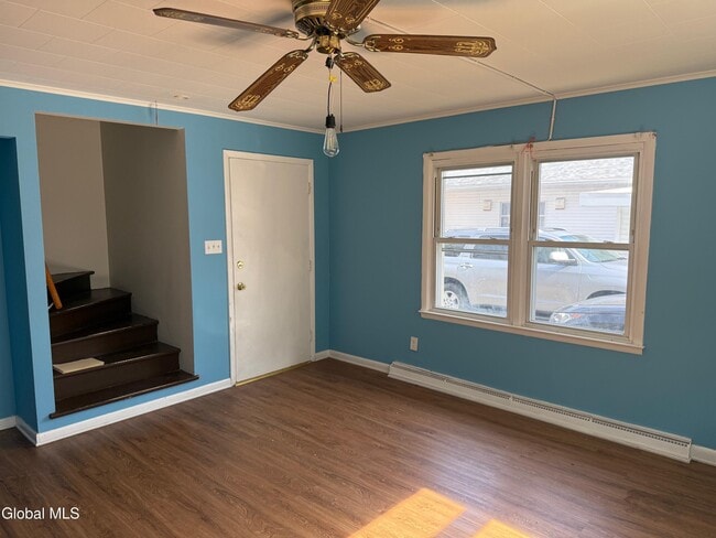 Building Photo - 563 4th Ave