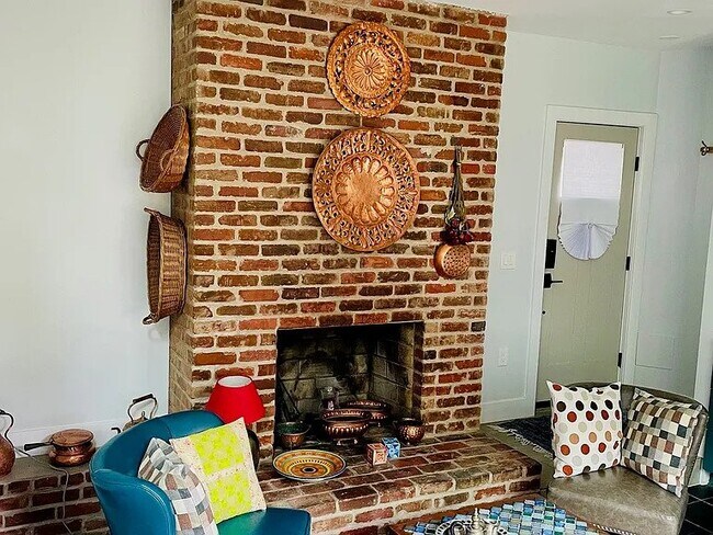 Photo - 211 10th St SE Townhome