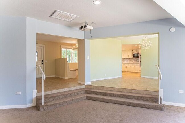 Foto del edificio - Coming soon!!!!! Imagine coming home to a ...
