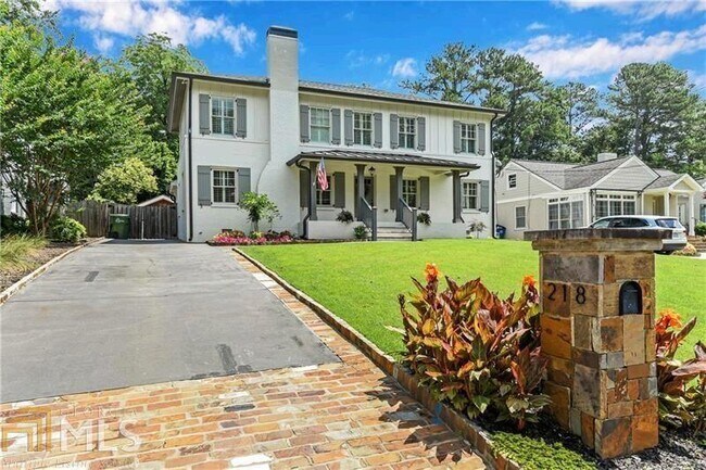 Foto del edificio - 218 Midvale Dr NE