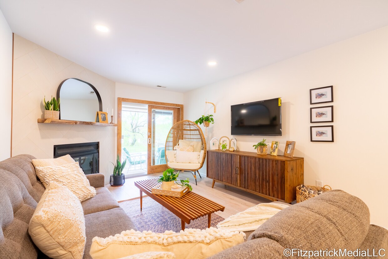 Foto principal - 329 Knight Ct