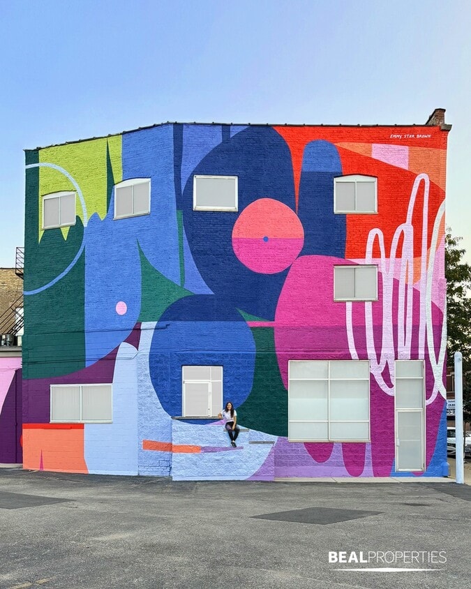 Photo - 2320 N Damen Ave (Chicago, IL)