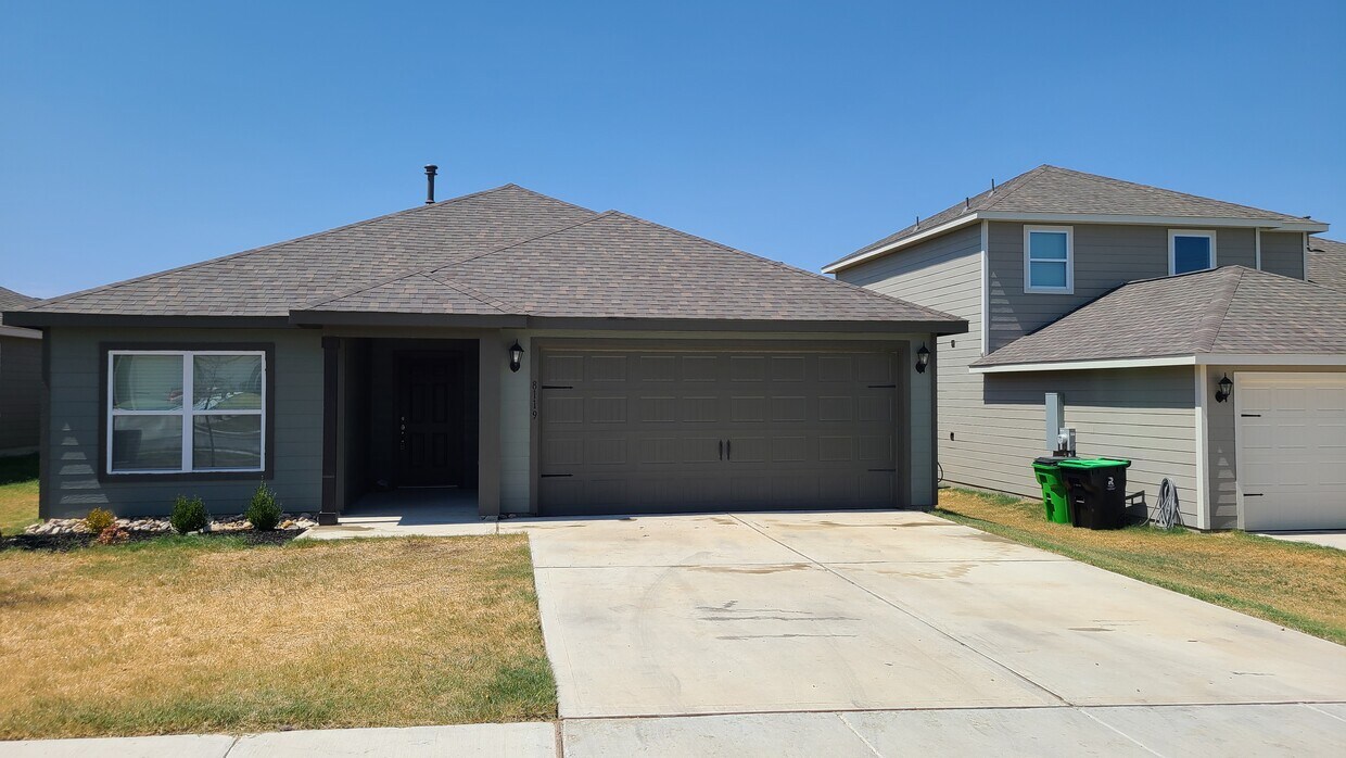 8119 Big Timber Trail, Ponder, TX 76259 House Rental in Ponder, TX