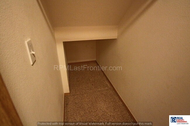 Building Photo - 4021 Lunar Dr