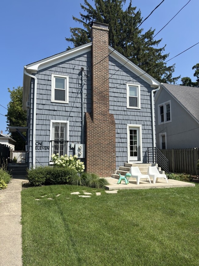 Building Photo - 111 Pleasant Ave