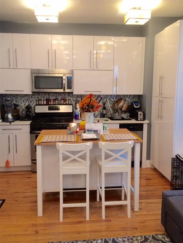Foto principal - 530 2nd St