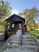 Building Photo - 1728 Wilson Ave