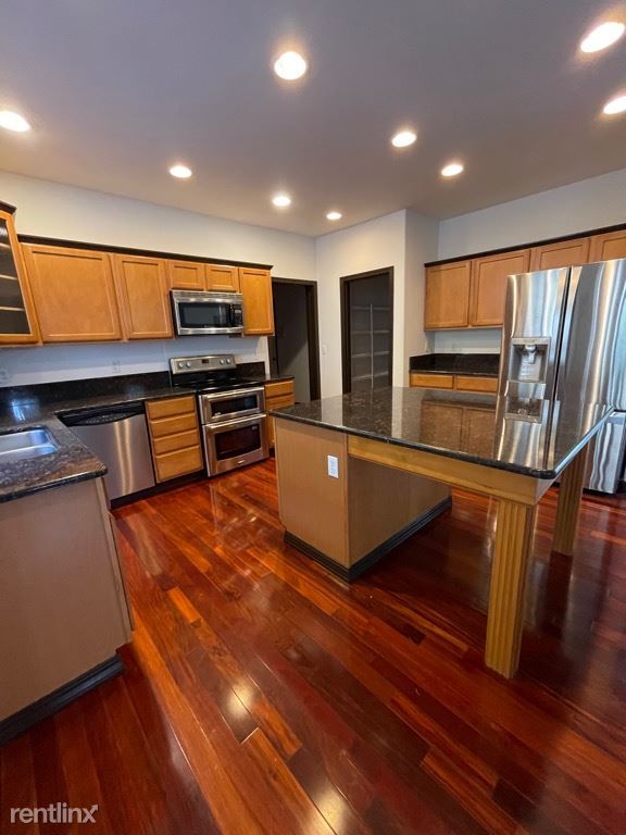 Foto del edificio - 4 br, 2.5 bath House - 18814 88th Avenue East