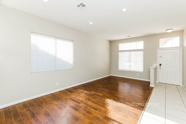 Building Photo - 8738 Running Waters Ct