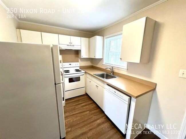 Foto del edificio - 250 Nixon Rd