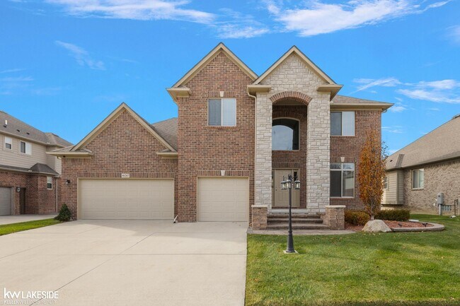 Foto del edificio - 46267 Terrace Dr