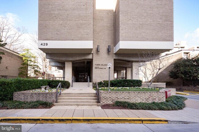 Foto del edificio - 429 N St SW