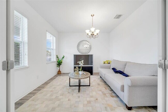 Foto del edificio - Stunning Fully Furnished 4 Bed Home with Resort-Style Community Amenities