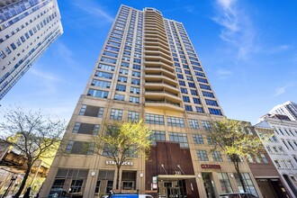 Building Photo - 200 N Jefferson St