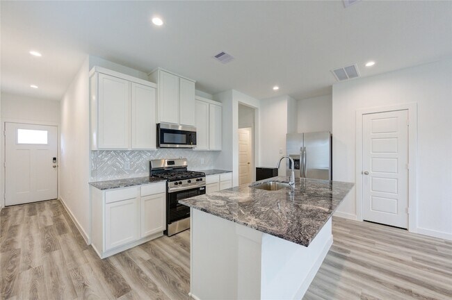 Foto del edificio - 10113 Berkeley Spgs Trl