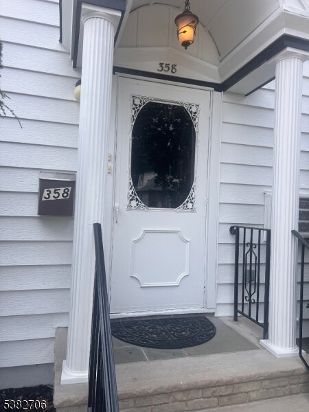 Foto del edificio - 358 Lake Ave