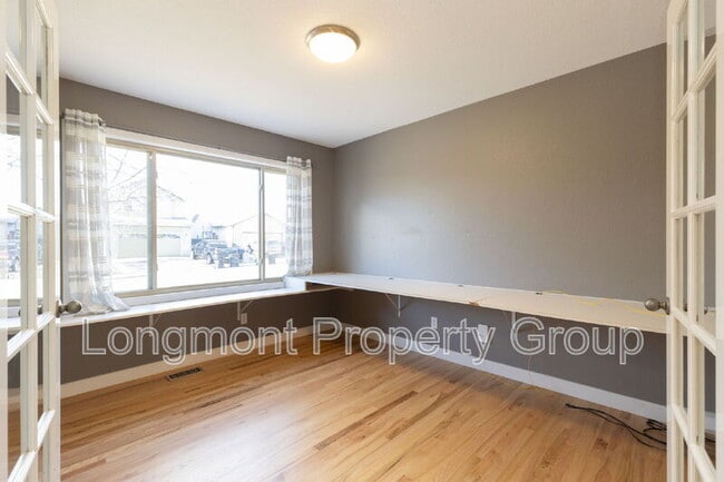 Foto del edificio - 2306 Steele St