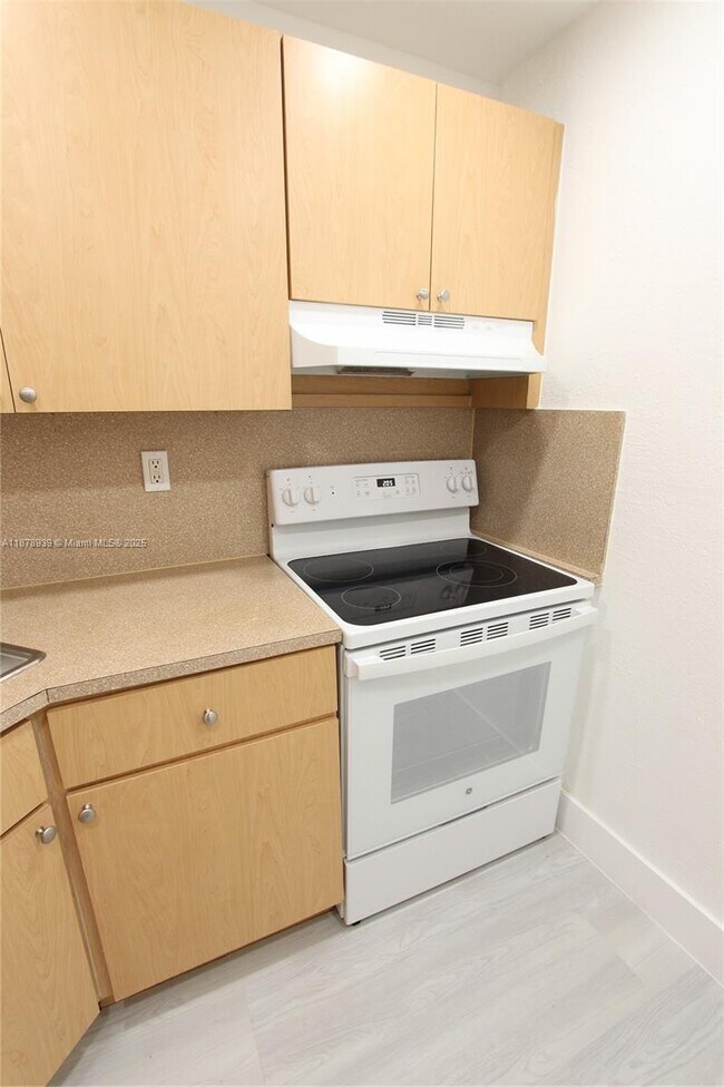 Foto del edificio - 4550 NW 9th St