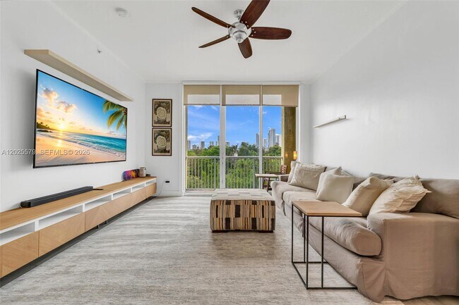 Foto del edificio - 1350 NW 8th Ct