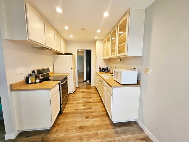 Foto del edificio - Condo Unit Available