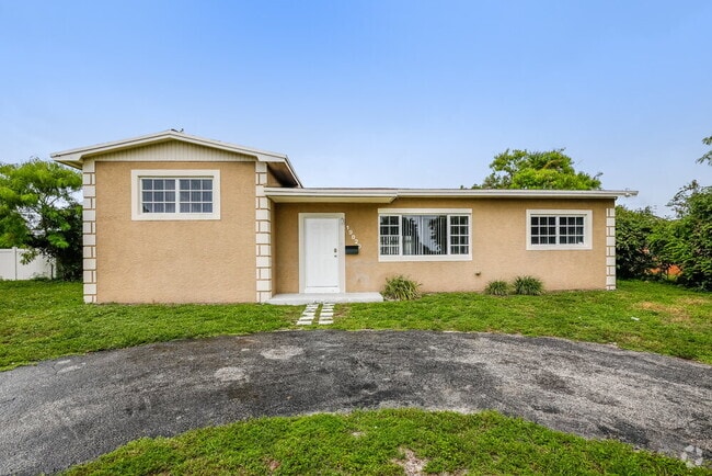 Building Photo - 19820 NW 12th Ave
