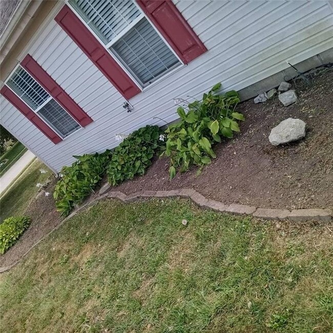 Building Photo - 763 Woodcote Ln