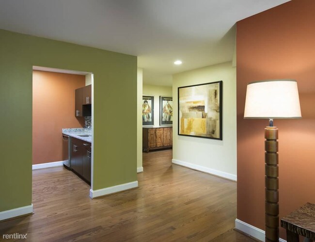 Foto del edificio - 32 Garrison St