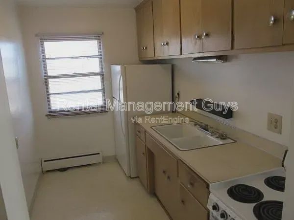 Foto del edificio - 496 Front St