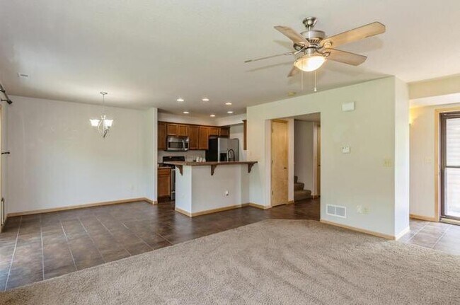 Foto del edificio - 1231 Nicholas Ln