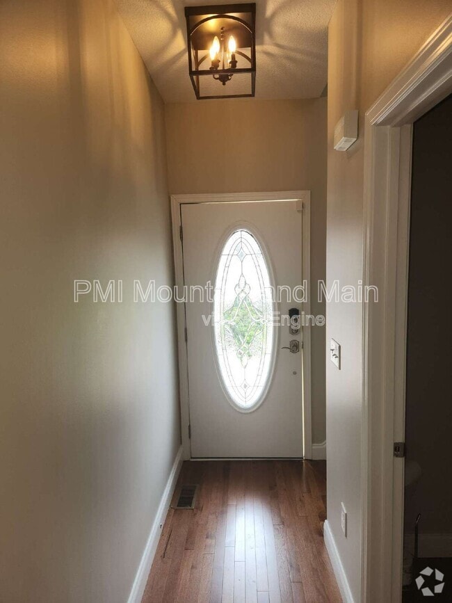 Building Photo - 50 Winterwind Dr