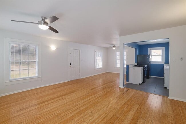 Building Photo - 1504 Juliet St