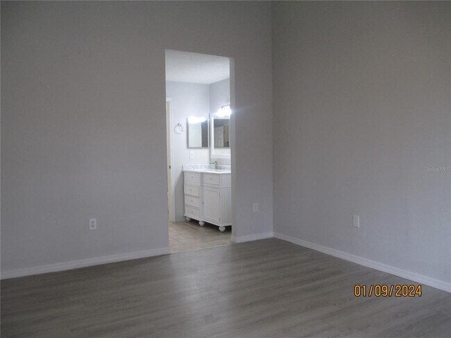 Building Photo - 3141 Enclave Ct