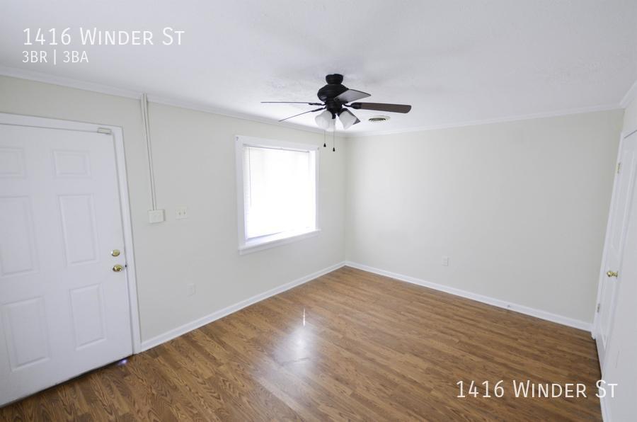 Primary Photo - RENOVATED 3 Bed, 3 Bath with 2 Car Enclose...