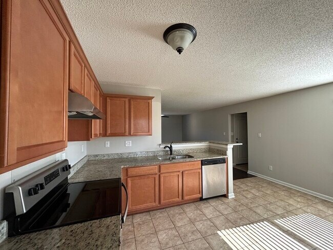 Building Photo - 5263 Blue Diamond St