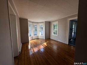 Building Photo - 38 Neumann St