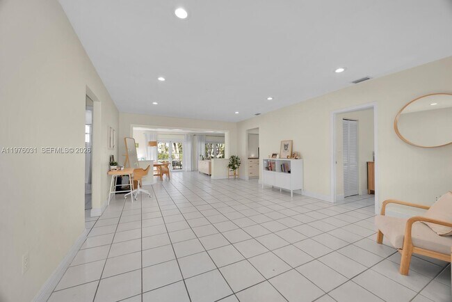 Foto del edificio - 8230 SW 63rd Pl