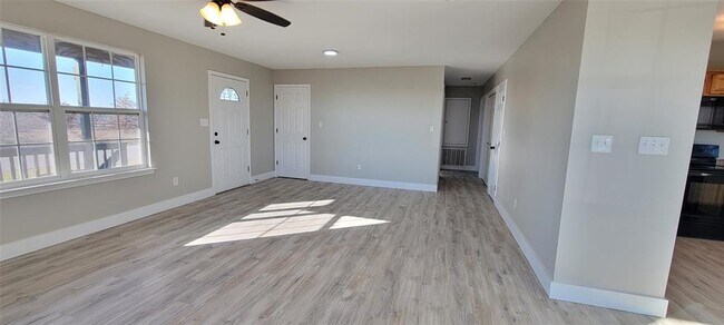 Foto del edificio - 465 Cottletown Rd