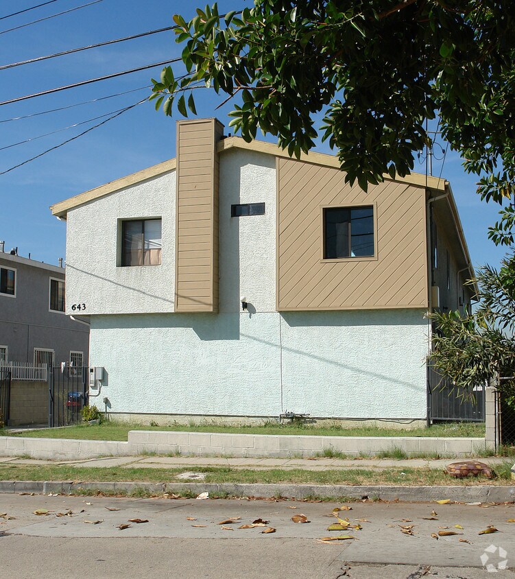 Foto del edificio - 643 Tularosa Dr