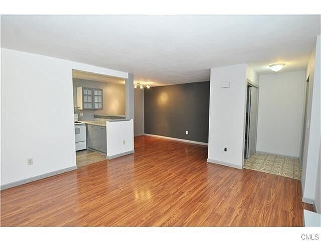 Living/Dining/Kitchen - 69 Harbor Ave
