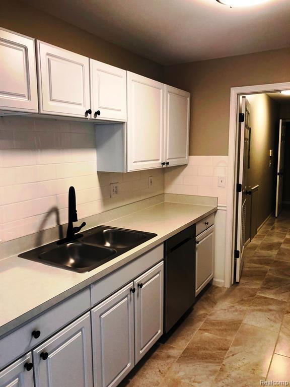 Foto del edificio - 56563 Scotland Blvd