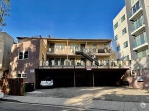 Building Photo - 12125 Valleyheart Dr