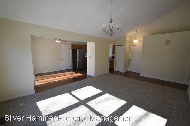 Foto del edificio - 3 br, 2 bath House - 203 Sandalwood Drive