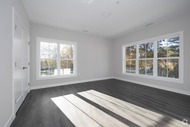 2BR, 2BA - 1,056SF - Bedroom - Avanti