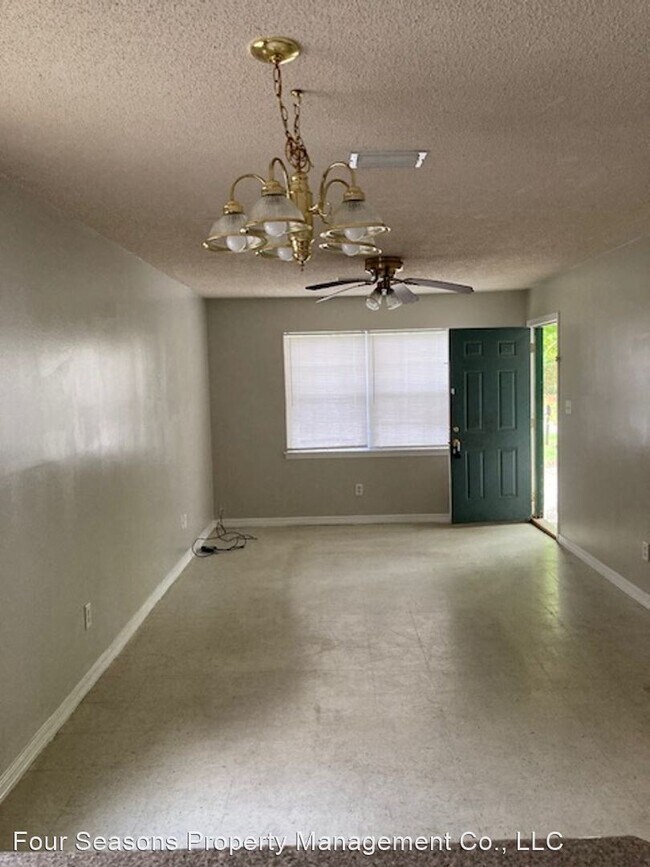 Building Photo - 3 br, 2 bath House - 1016 12th Street