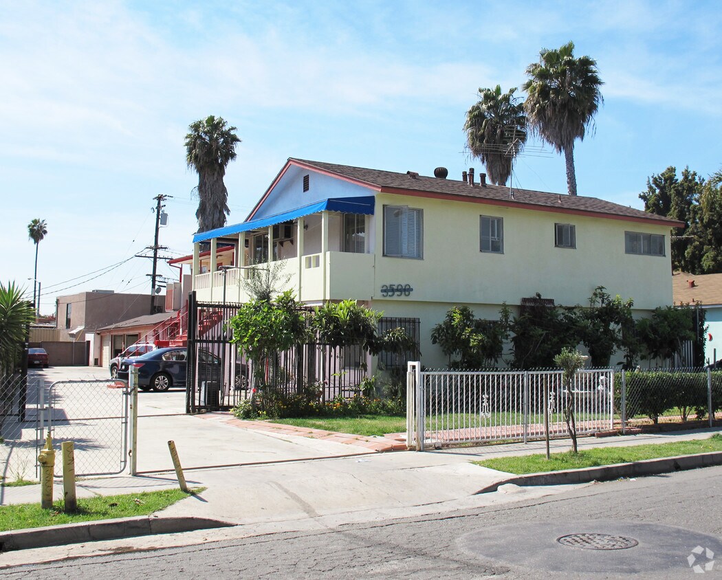 3598 Los Flores Blvd, Lynwood, CA 90262 Apartments in Lynwood, CA