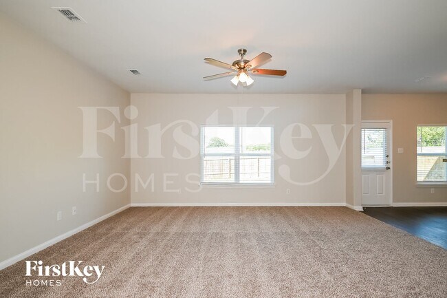 Building Photo - 14281 Bridgeview Ln