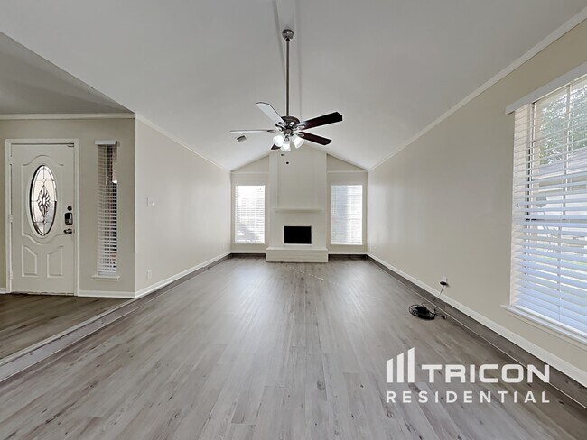 Building Photo - 3007 Sandpiper St