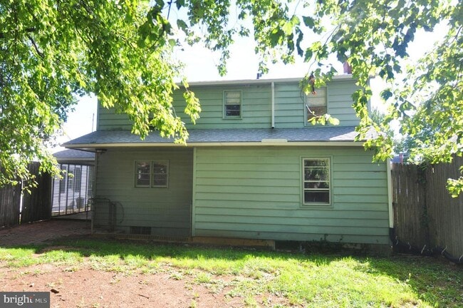 Building Photo - 204 Bellview Ave