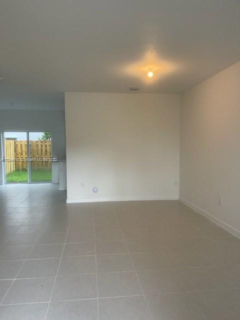 Foto del edificio - 2638 SE 10th St