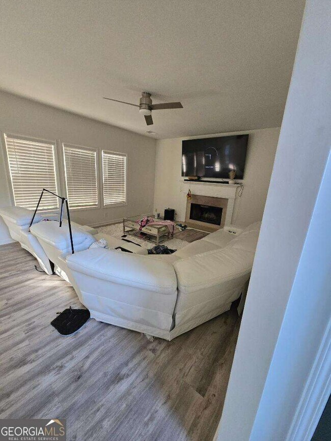 Building Photo - 3432 Sandwedge Ct